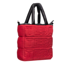 Bela Rojo en internet