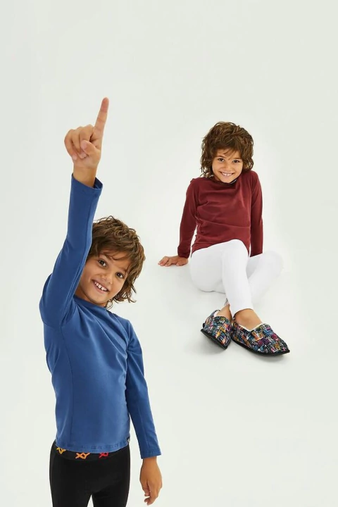 XY 4087 J Camiseta Basica Manga Larga Cuello Redondo, De Algodon Con L