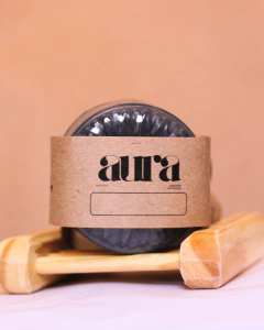 Lama Negra - Sabonete em barra com argila preta - Aura Olfativa - Saboaria Artesanal