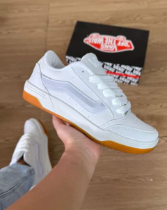 TENIS VS SIMBOLO GROSSO BRANCO - comprar online