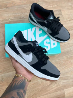 TENIS DK CINZA PRETO LINHA ECONOMICA - Thiago Tênis
