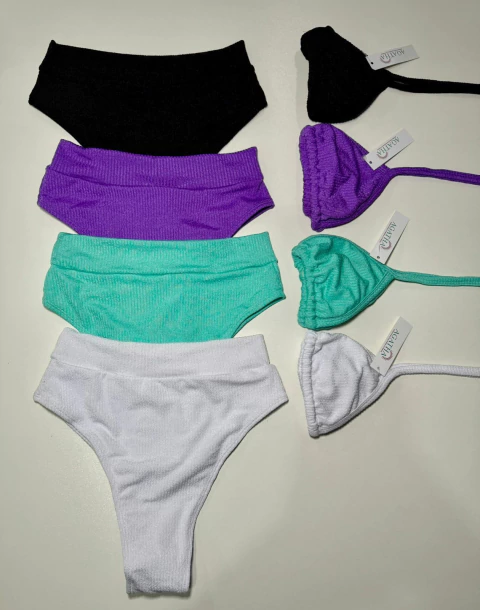Biquíni cortininha hot pants texturizado - comprar online