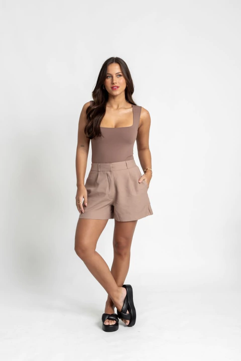 Short Alfaiataria Nice Cappucino