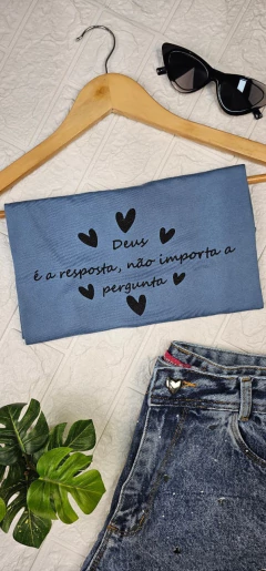 T-Shirt Deus é a resposta - comprar online