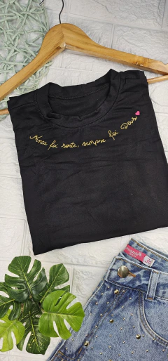 T-Shirt "Nunca foi sorte ,sempre foi Deus " - comprar online