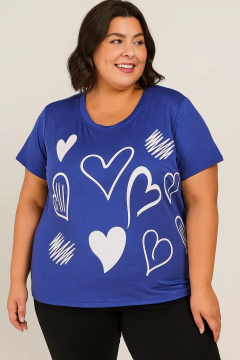 Corações T-shirt plus size na internet