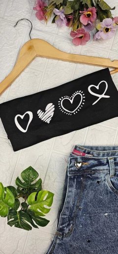 T-Shirt Quatro Corações na internet