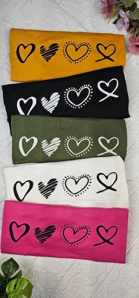 T-Shirt Quatro Corações