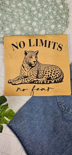 T-shirt Onça no limite na internet