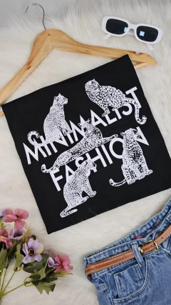 Minimalist Fashion Print T-shirt na internet