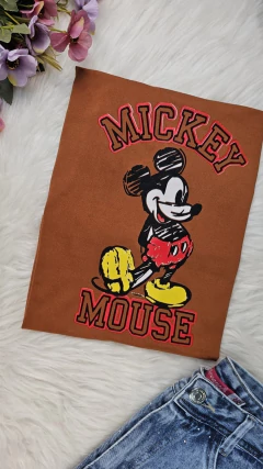 Mickey Mouse T-shirt na internet