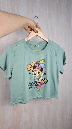 Minnie Semi cropped na internet