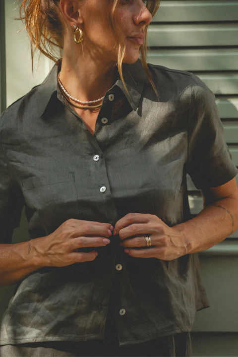 Camisa Manga Curta Verde Musgo