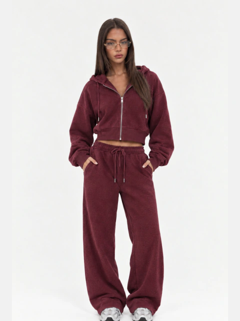 Cropped zip + wide leg set borgoña