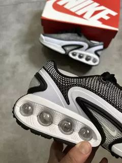 Imagem do Airmax DN - Branco/ Preto