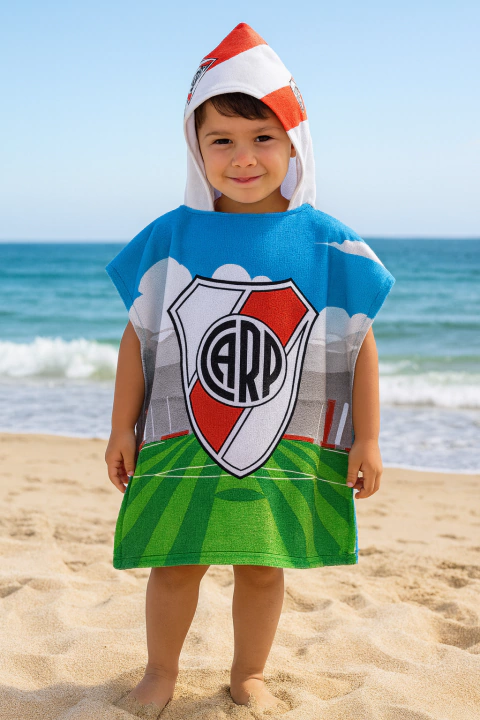 Ponchito Futbolero Infantil de Toalla Con Bolso De Regalo - comprar online