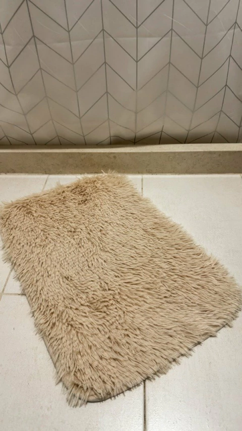 ALFOMBRA DE BAÑO GRETA ARENA - comprar online