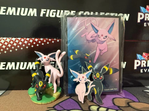 ACCESORIOS PRISMATIC FIGURE COLLECTION