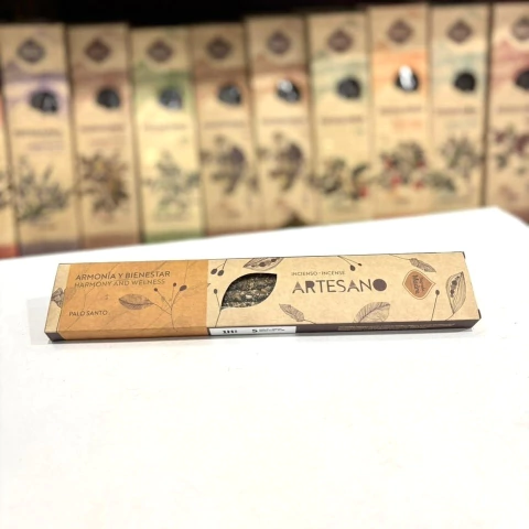 Sahumerio linea artesano palo santo x5 - comprar online