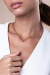 Choker V com Bolinha Dourado