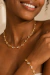 Choker Pingos Dourado na internet