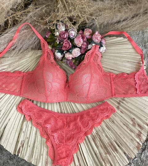 CJ SNOB BOJO MULTI COM CALCINHA FIO E DECOTE 1465