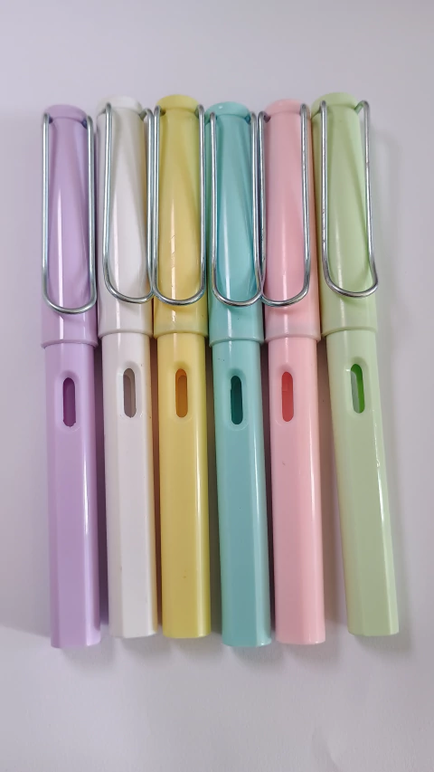 Lápis Infinito Pastel Colors