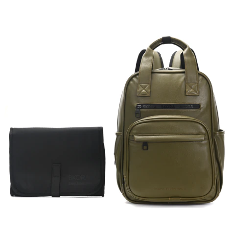 MOCHILA MATERNAL CON CAMBIADOR SKORA 15" - comprar online