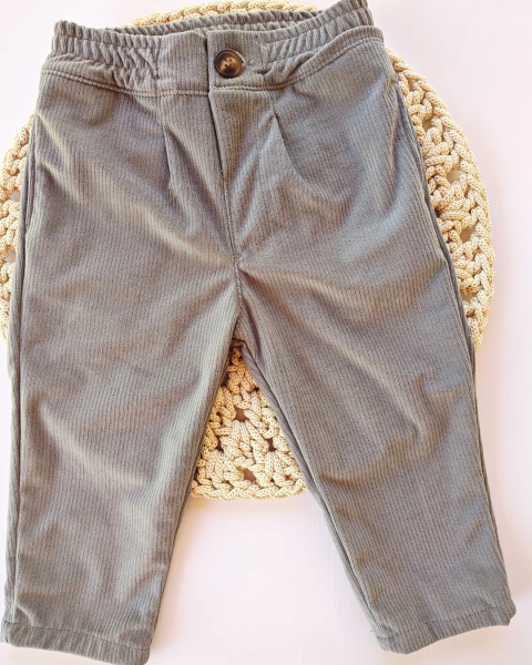 Pantalón Corderoy Gris