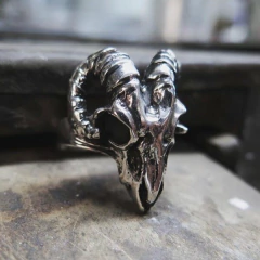 Cráneo Carnero PLATA 925 - comprar online