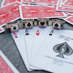 Trébol Póker PLATA 925 - Moon Beasts