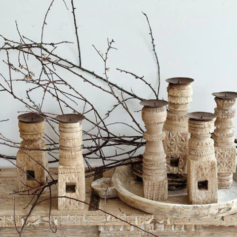 Candelabro Antiguo, de Pie, Base Cuadrada