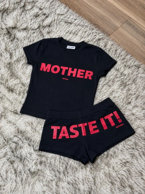 Set Mother black