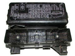 Caixa Fusíveis Ford Taurus 97 F7db14b205ab