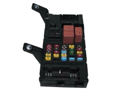 Caixa De Fusível Relés Central Fiat Idea