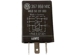 Rele Ar Condicionado Volkswagen Passat Bora Golf Audi A3 A4 357959141c