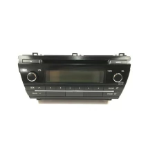 Rádio Cd Player Toyota Corolla Gli 8612002J00