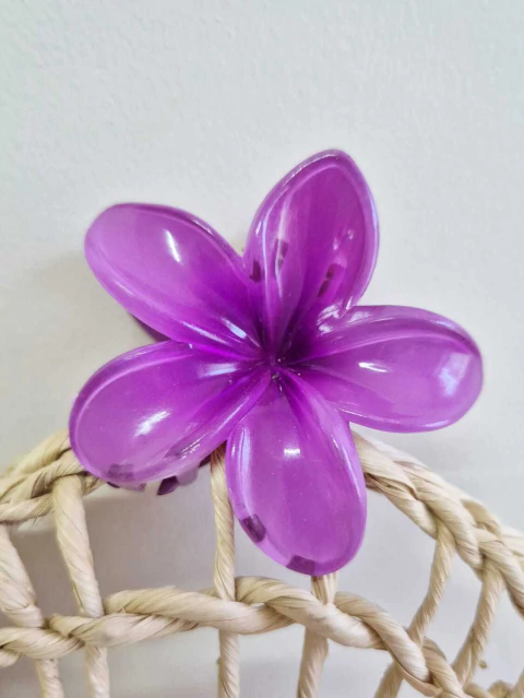 Presilha/piranha para cabelo - Flor