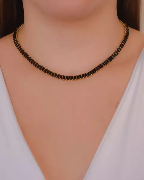 Colar Choker Riviera Baguetes de Cristais Negros no Dourado