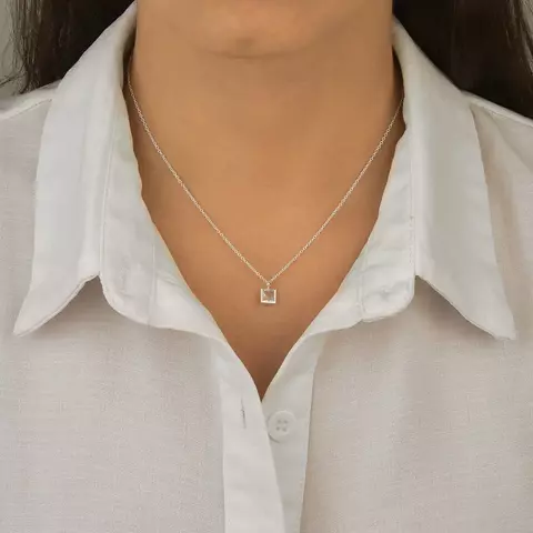 Gargantilha Quadrado 6mm Cristal Tamanho:45cm