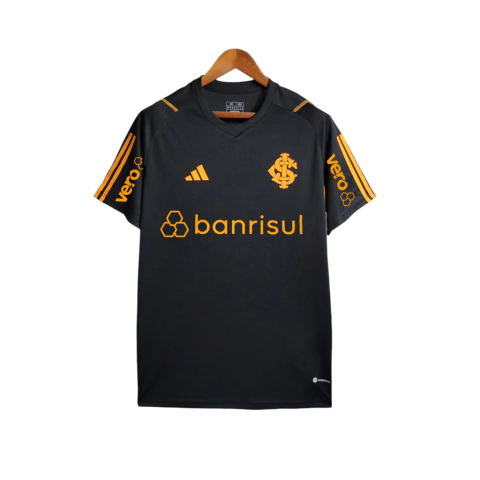 Camisa Internacional Treino 23/24 - Torcedor Adidas Masculina - Preta e laranja com todos os patrocínios