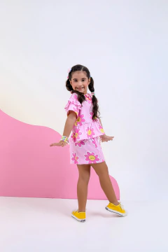 Modelo Melinda( flores sol) na internet
