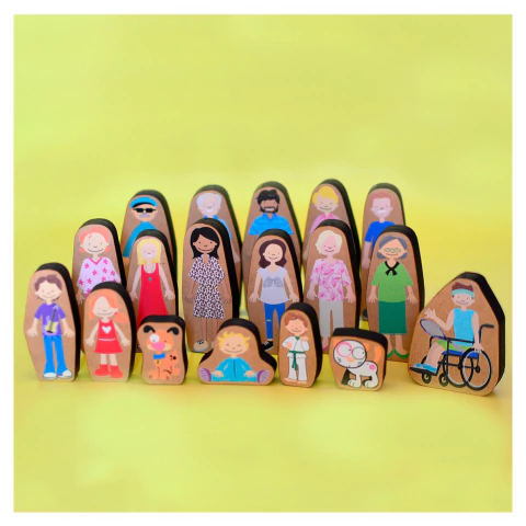 Familia Extendida de madera.