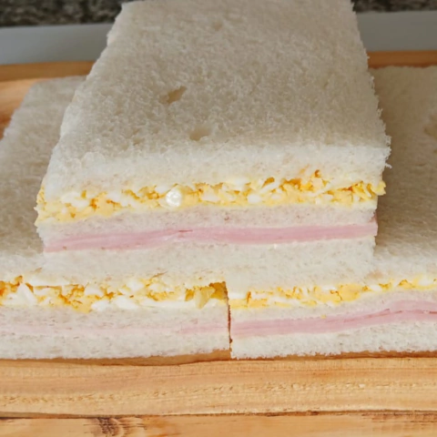 Sandwichs de miga tamaño lunch de huevo x 8 unidades - comprar online