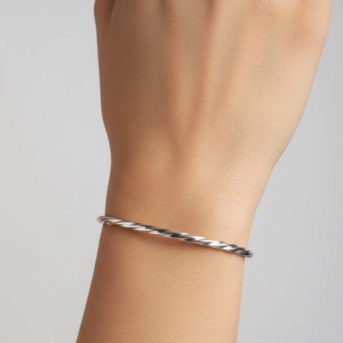 Bracelete Prateado Twist Minimal - comprar online