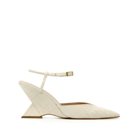 KAEN | Amarelo Manteiga | Sandália anabela craquelê com salto arquitetônico