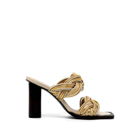 Tirian | Amarelo Manteiga Soft | Tamanco em couro trançado com salto bloco