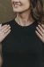 Blusa em Fio Leve Preta - ANORA 