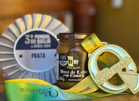 Doce de Leite com Cumaru - comprar online