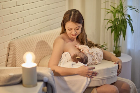 Almofada de Amamentação Sarah para Um com Encosto - comprar online